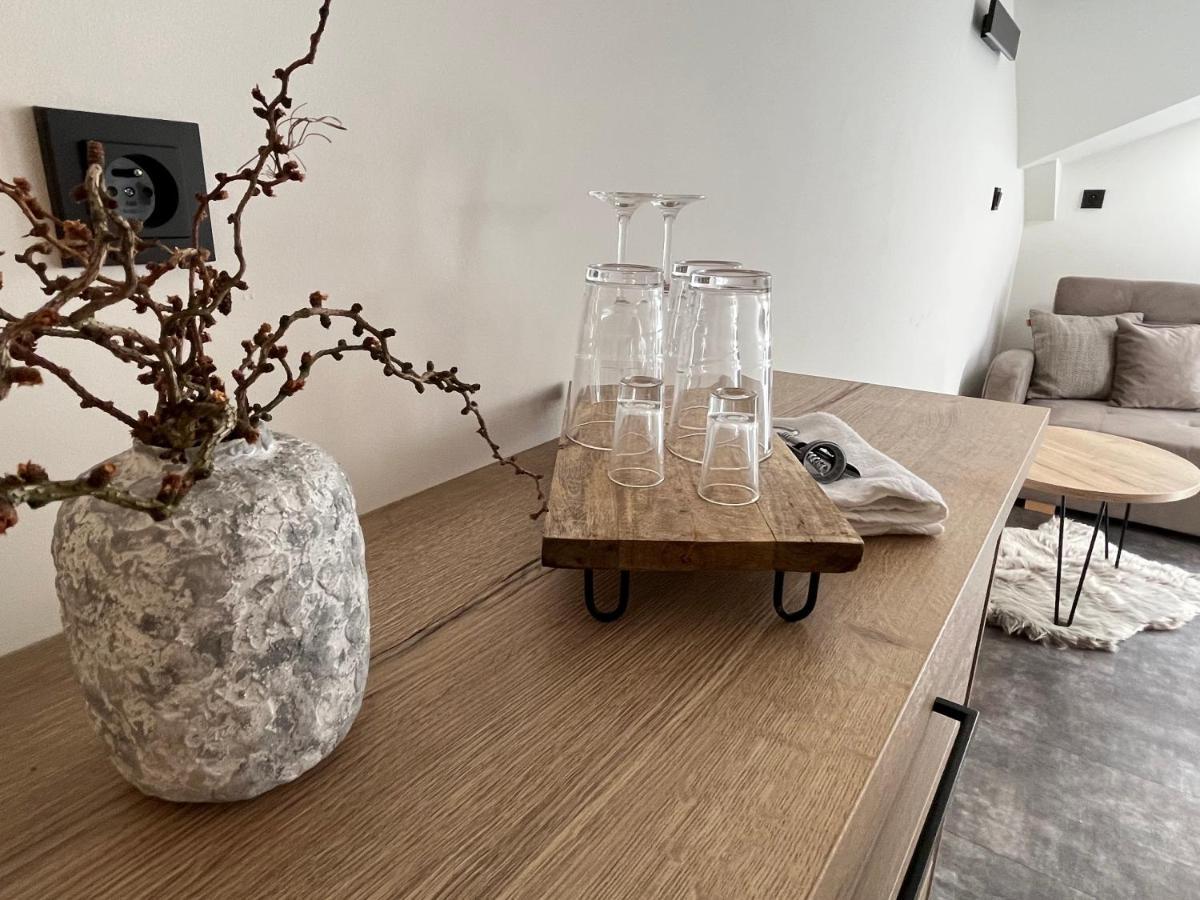 Penzion A Restaurace Zamecka Vratnica Vizovice Ngoại thất bức ảnh